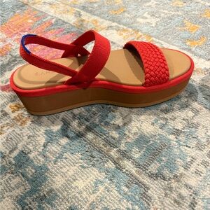 Rothy’s wedge sandal, red size 11